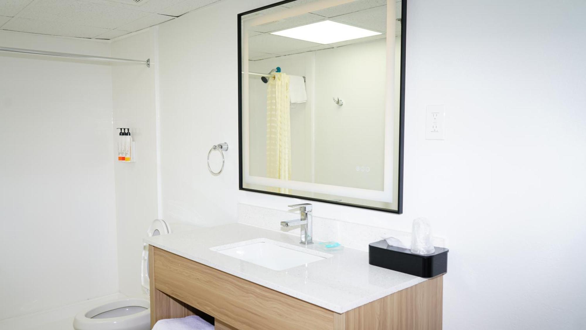Waterfront Inn Phl Airport Есингтън Екстериор снимка