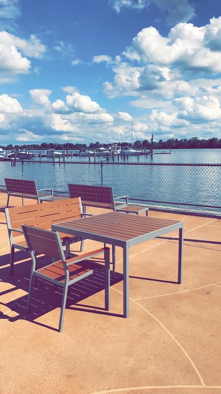 Waterfront Inn Phl Airport Есингтън Екстериор снимка