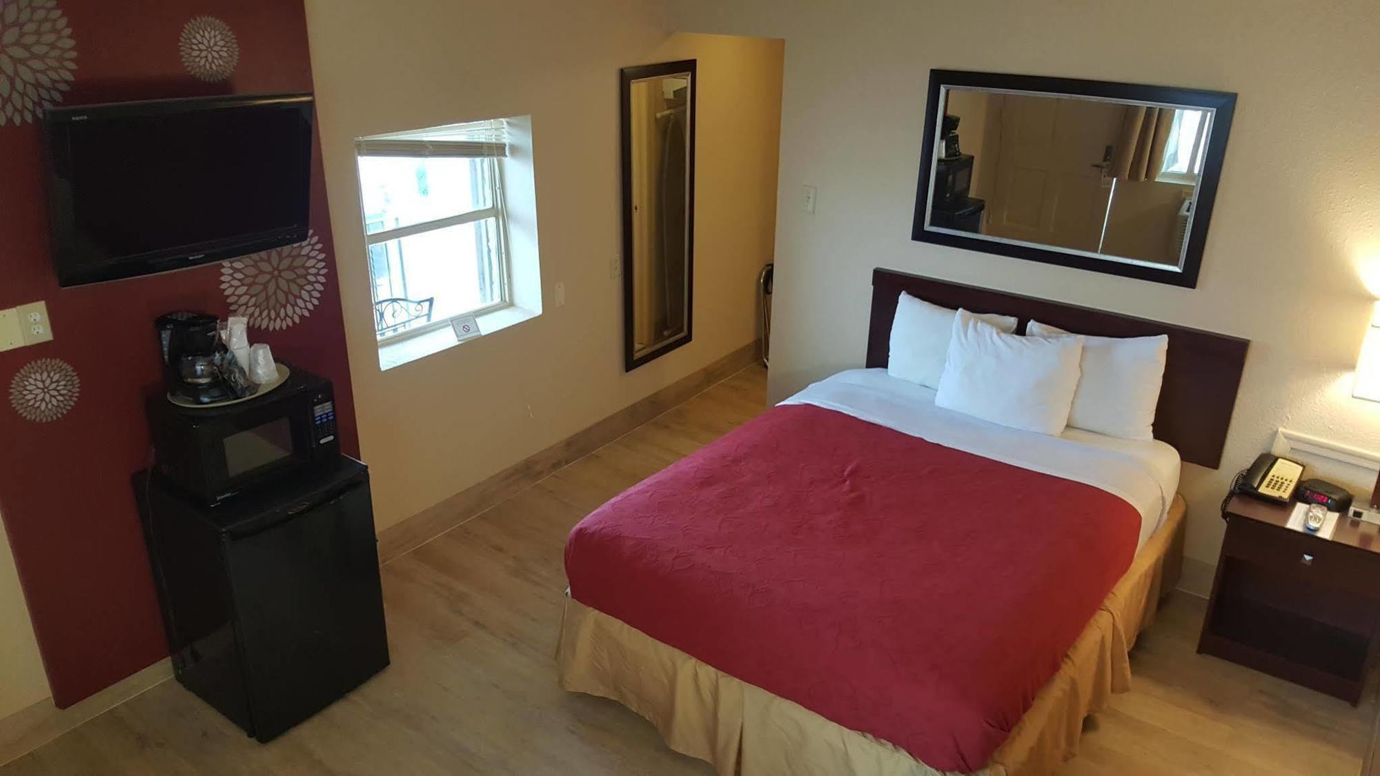Waterfront Inn Phl Airport Есингтън Екстериор снимка